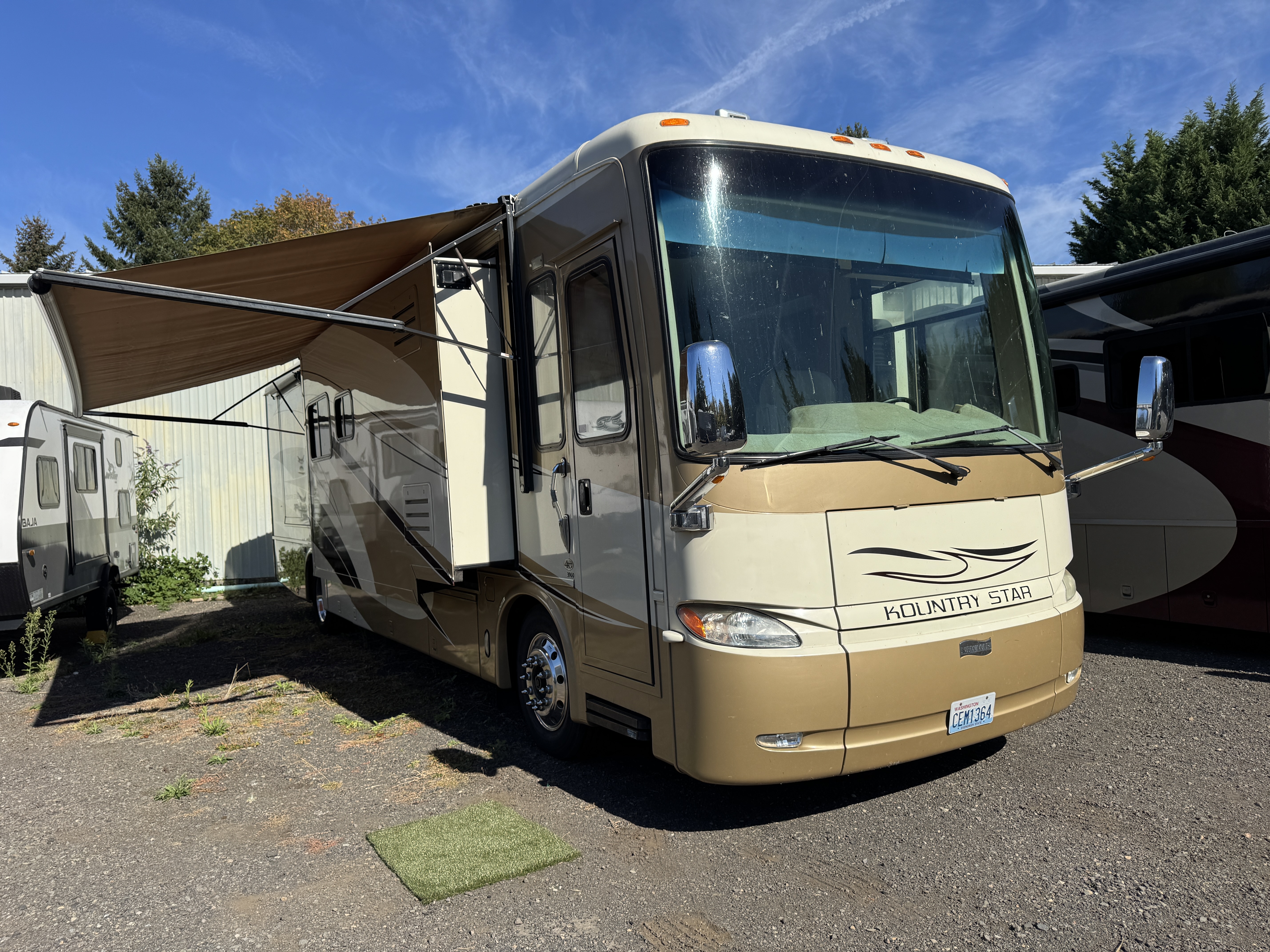 2008 Newmar Kountry Star 3960 — photo 2