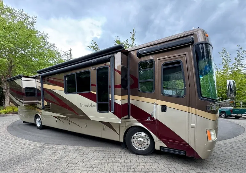 2007 Mandalay 40H — photo 1